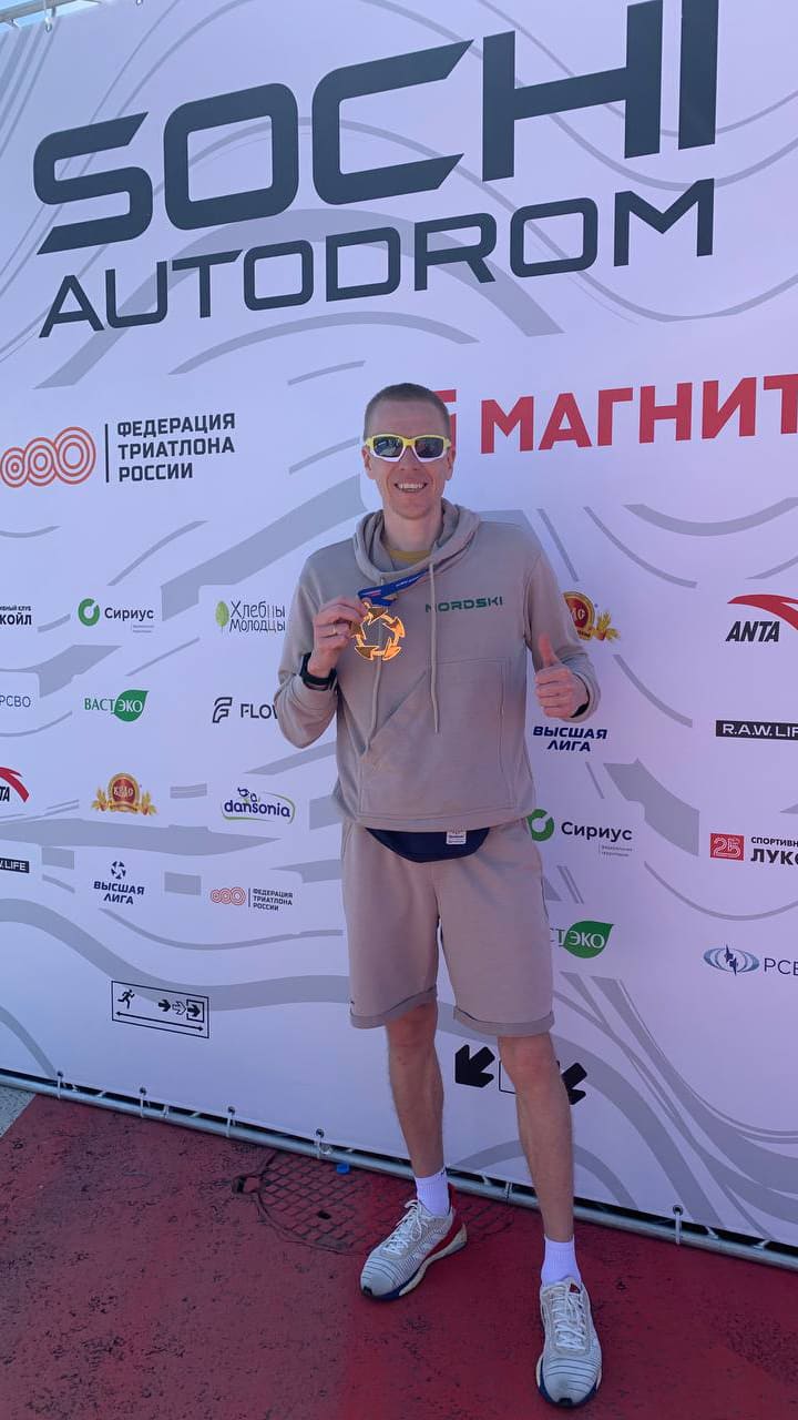 Алексей Трошкин – победитель полумарафона Сочи Автодром!