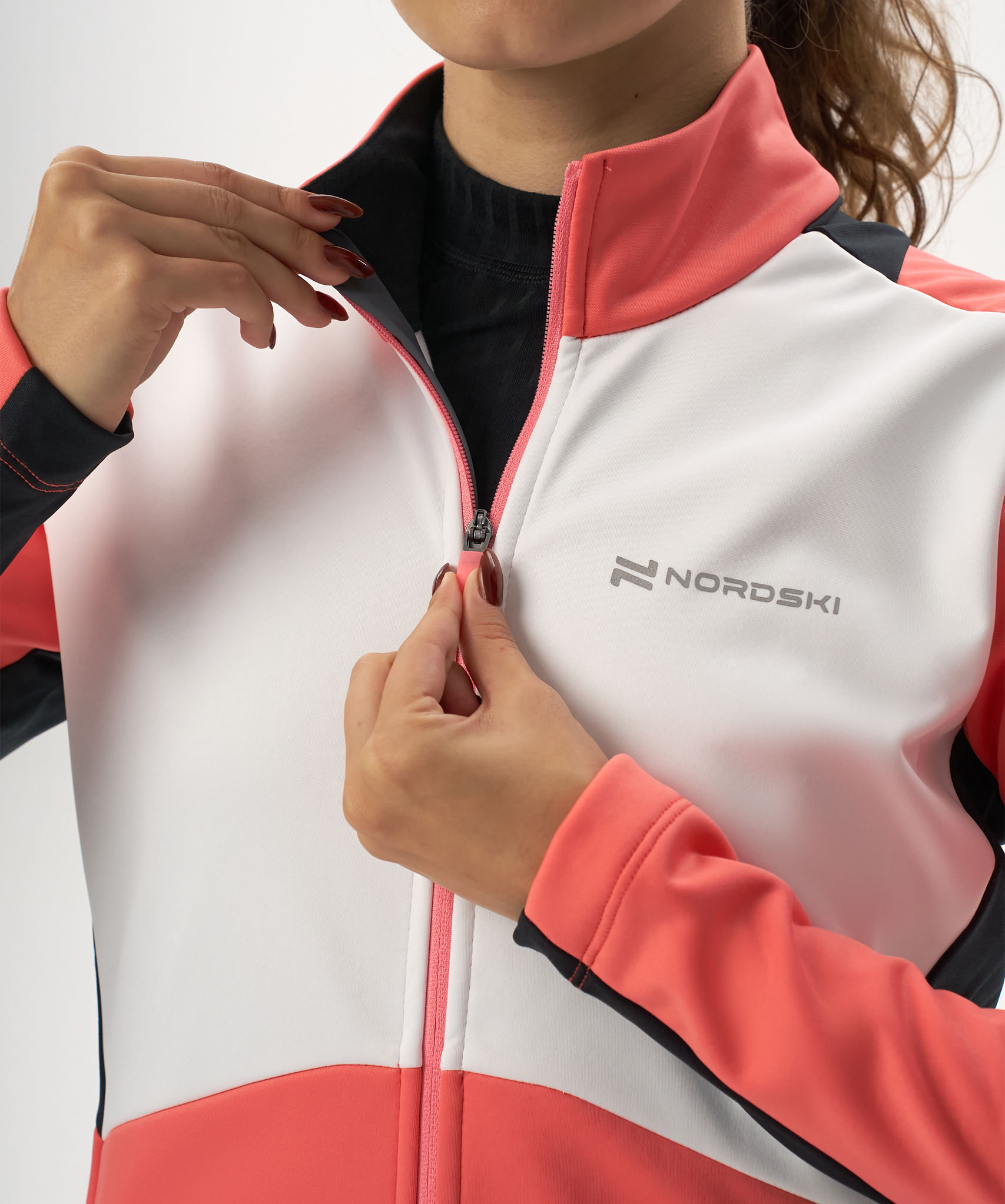 Тренировочная куртка Nordski Advance White/Coral/Black W