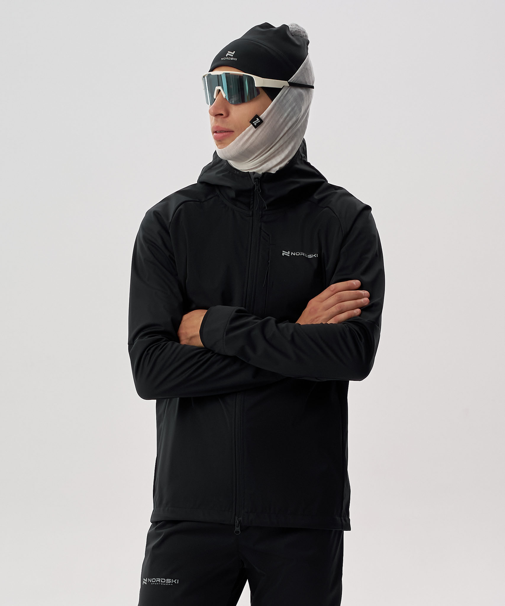 Тренировочная куртка Nordski PRO TOUR HOOD Total Black