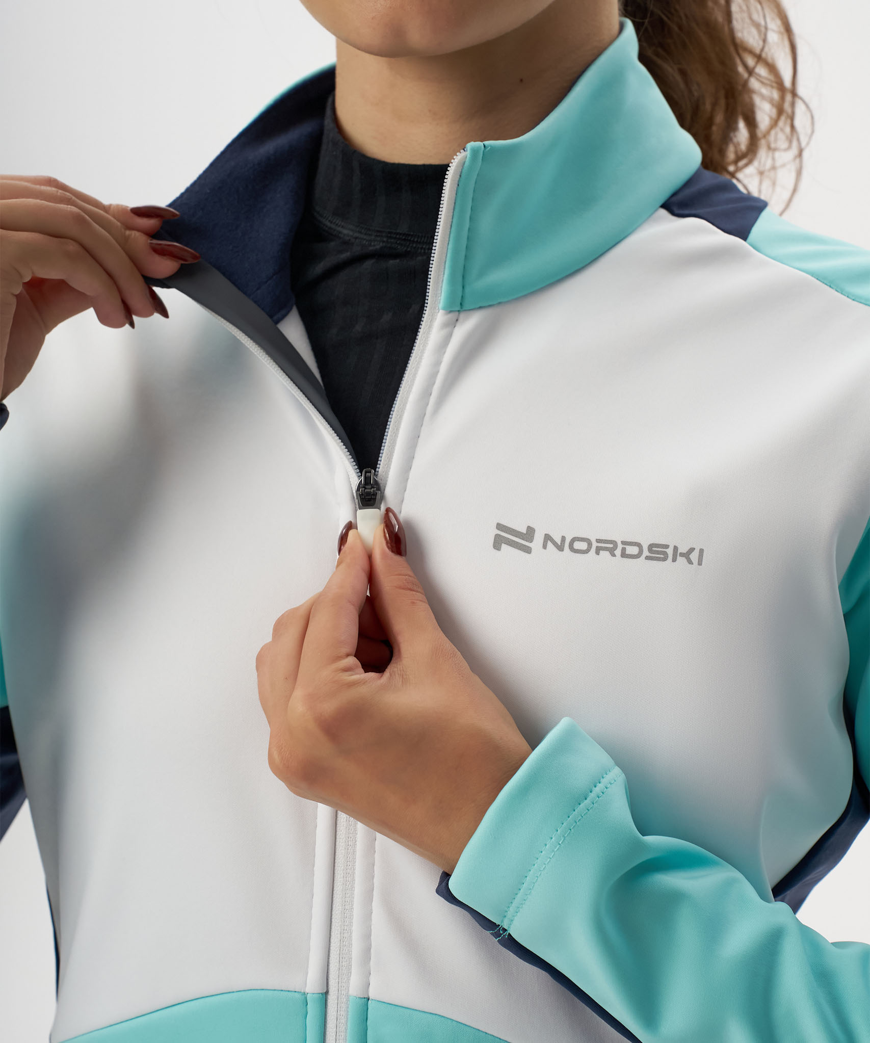 Тренировочная куртка Nordski Advance White/Mint/Titan W