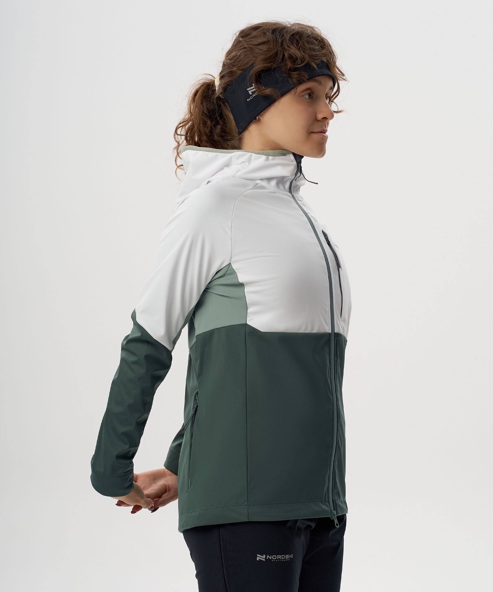 Тренировочная куртка Nordski PRO TOUR HOOD White/Dark Mint/Ice Mint W