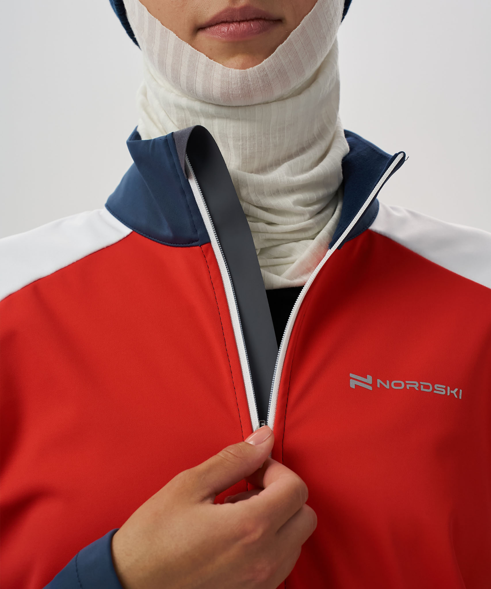 Тренировочная куртка Nordski Pro 2.0 White/Blue/Red W