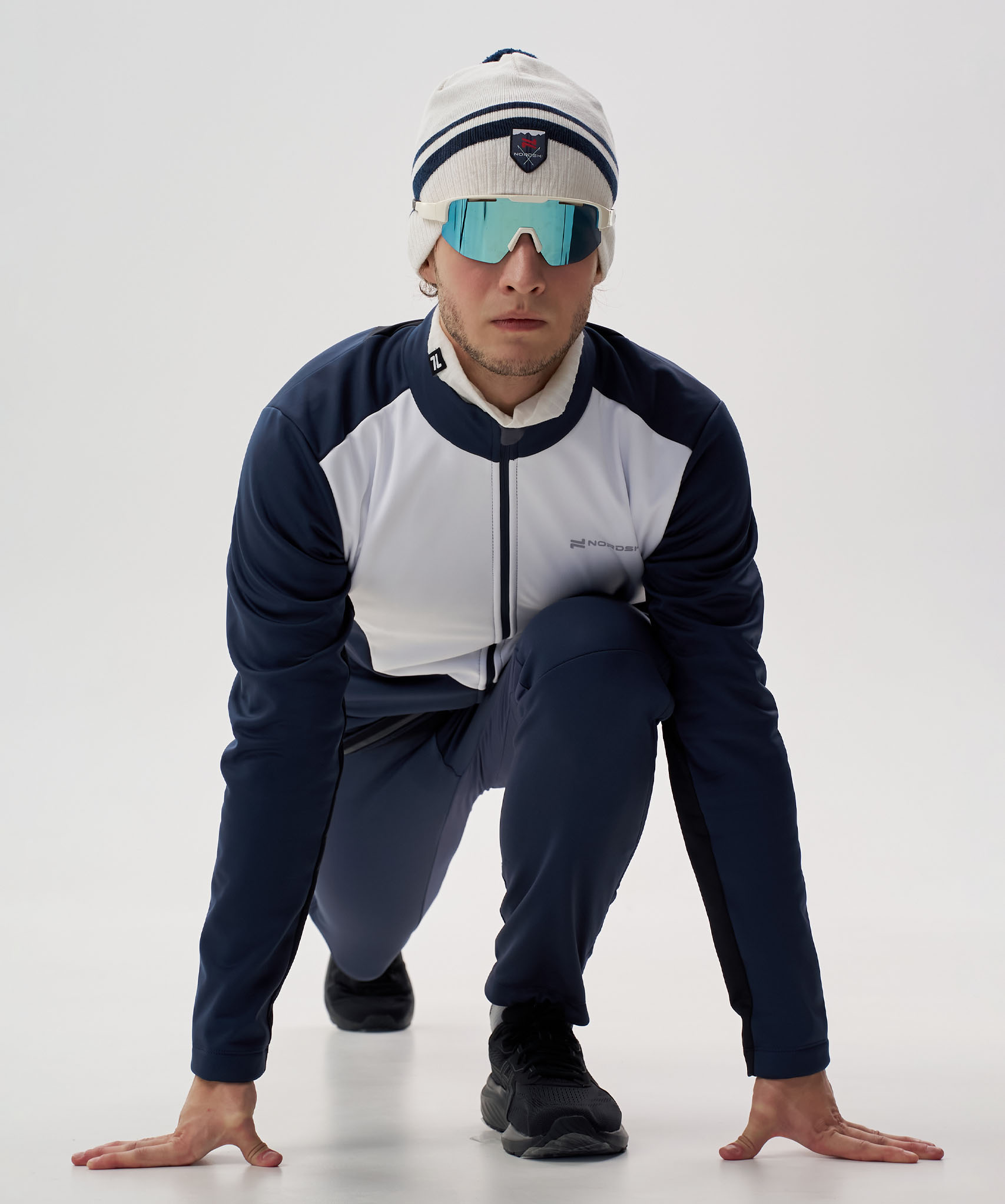Тренировочная куртка Nordski Advance White/Titan/Black